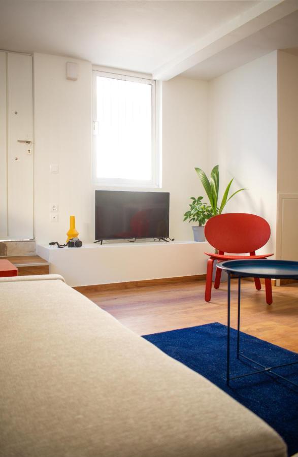 Ryb Colour Apartment Patras Buitenkant foto