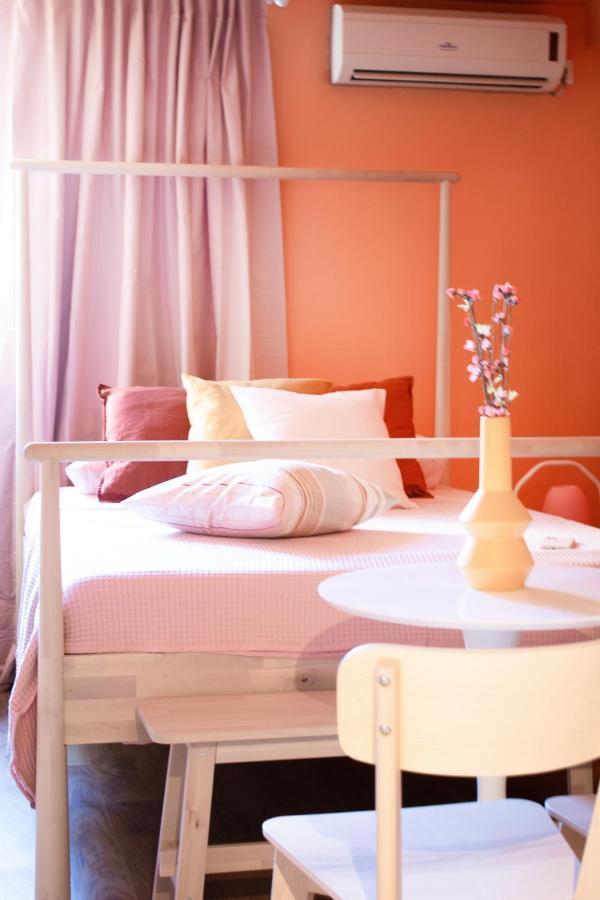 Ryb Colour Apartment Patras Buitenkant foto